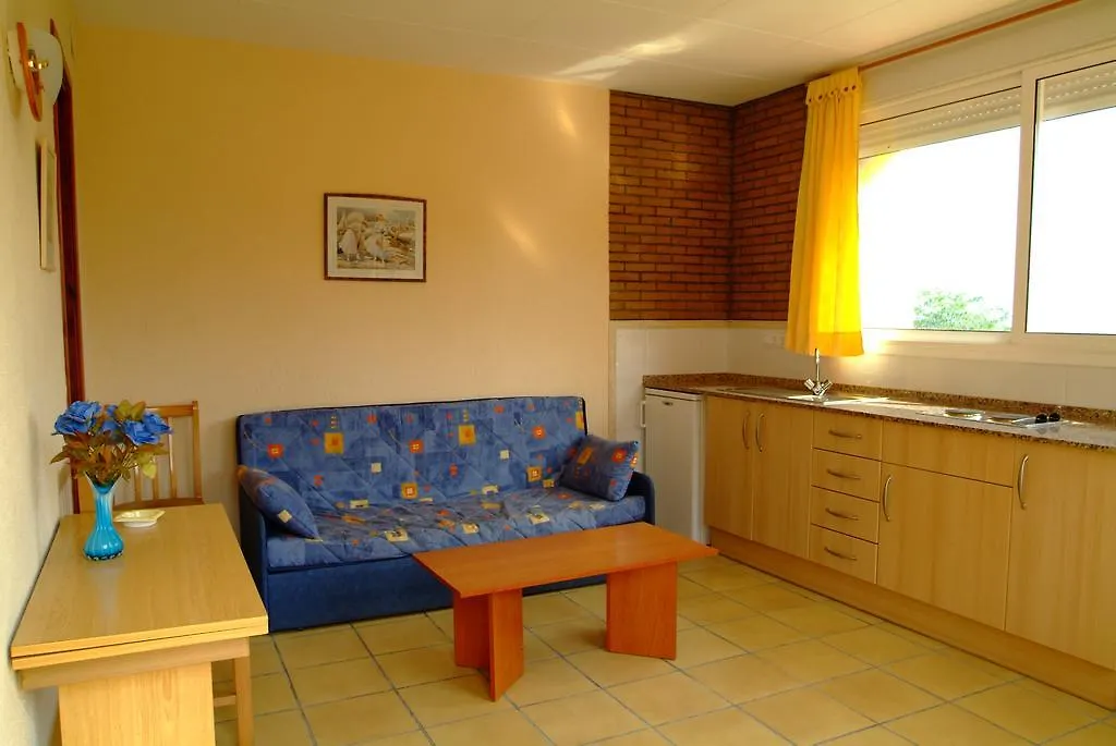 Apartamentos Famara Lloret de Mar