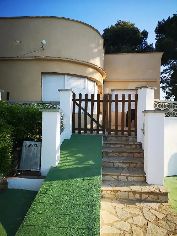 Apartamentos Famara Lloret de Mar