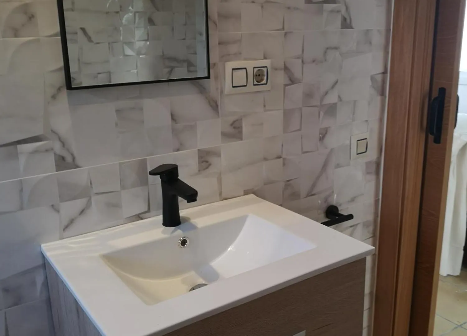 Apartamentos Famara Lloret de Mar