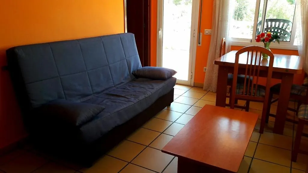 Daire Apartamentos Famara Lloret de Mar İspanya