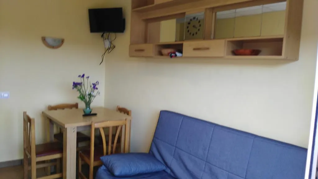 Daire Apartamentos Famara Lloret de Mar